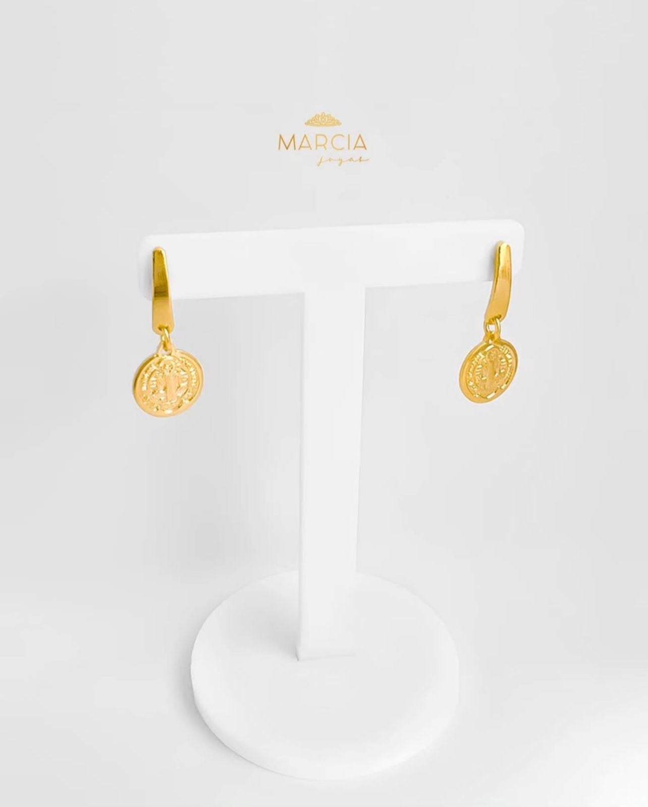 Aretes San Benito